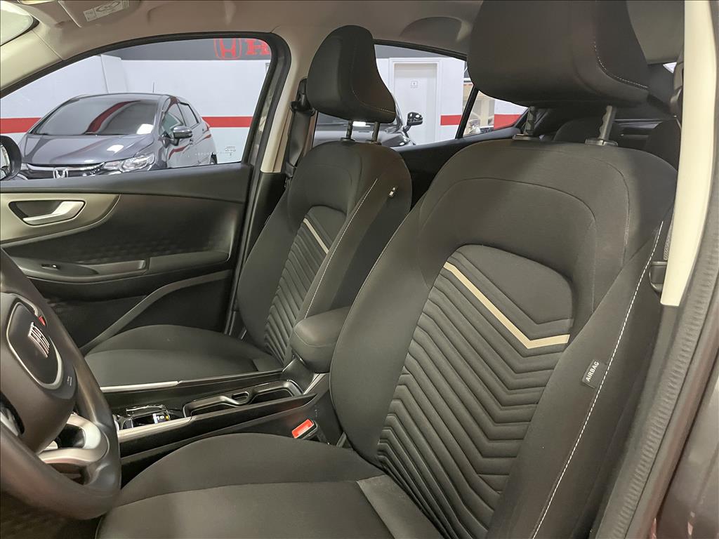FASTBACK 1.0 TURBO 200 FLEX CVT10