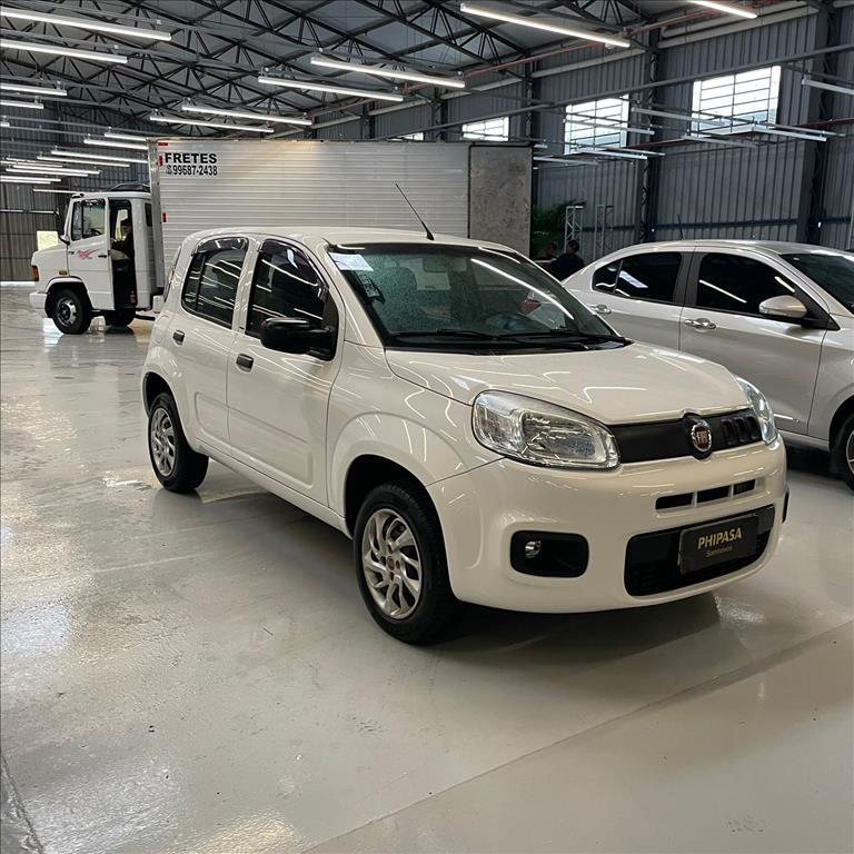 UNO 1.0 EVO ATTRACTIVE 8V FLEX 4P MANUAL1