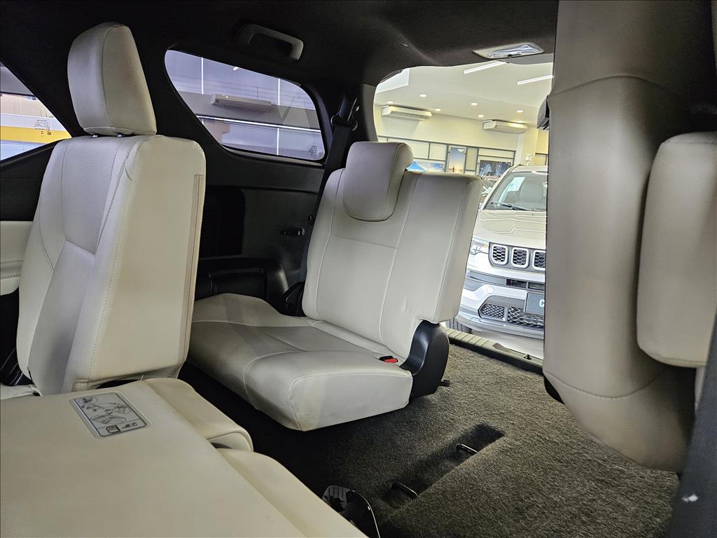 HILUX SW4 2.8 D-4D TURBO DIESEL DIAMOND 7L 4X4 AUTOMÁTICO8