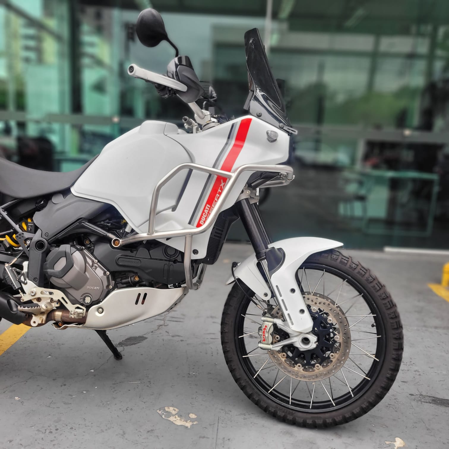 DUCATI-DESERT X-DESERT X