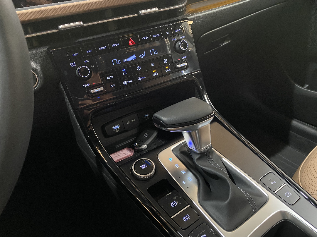 Hyundai-CRETA-1.0 TGDI FLEX PLATINUM AUTOMÁTICO