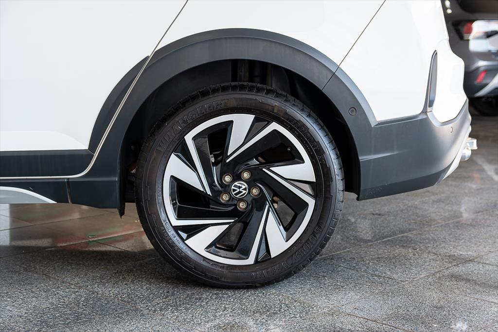 NIVUS 1.0 200 TSI TOTAL FLEX HIGHLINE AUTOMÁTICO4