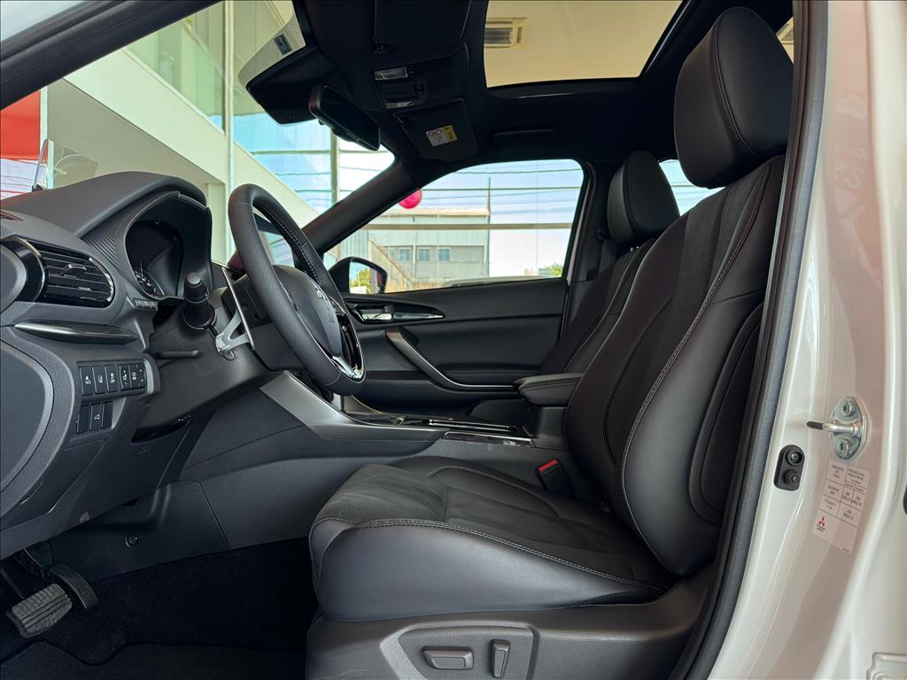 Mitsubishi-ECLIPSE CROSS-1.5 MIVEC TURBO GASOLINA HPE-S BLACK S-AWC CVT