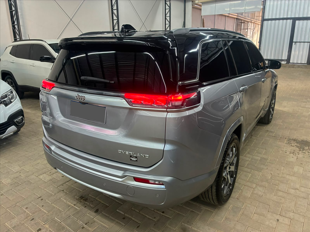 COMMANDER 1.3 T270 TURBO FLEX OVERLAND AT611
