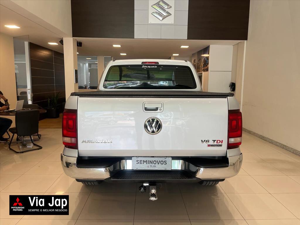 Volkswagen-AMAROK-2.0 HIGHLINE 4X4 CD 16V TURBO INTERCOOLER DIESEL 4P AUTOMÁTICO