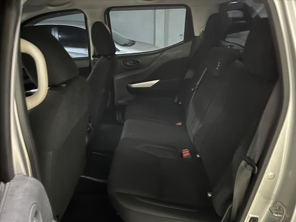 FRONTIER 2.3 16V TURBO DIESEL S CD 4X4 MANUAL15