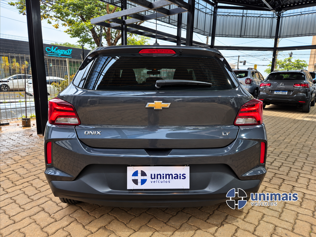 CHEVROLET ONIX 1.0 FLEX LT MANUAL — foto 15