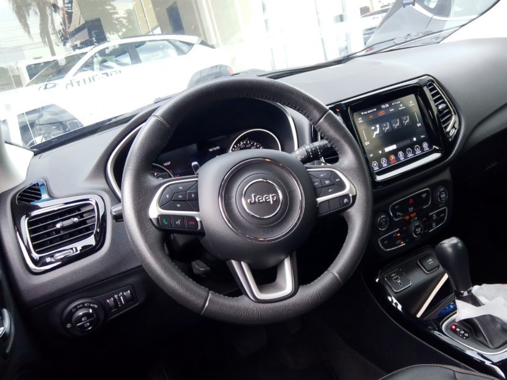 COMPASS 2.0 16V DIESEL LIMITED 4X4 AUTOMÁTICO2