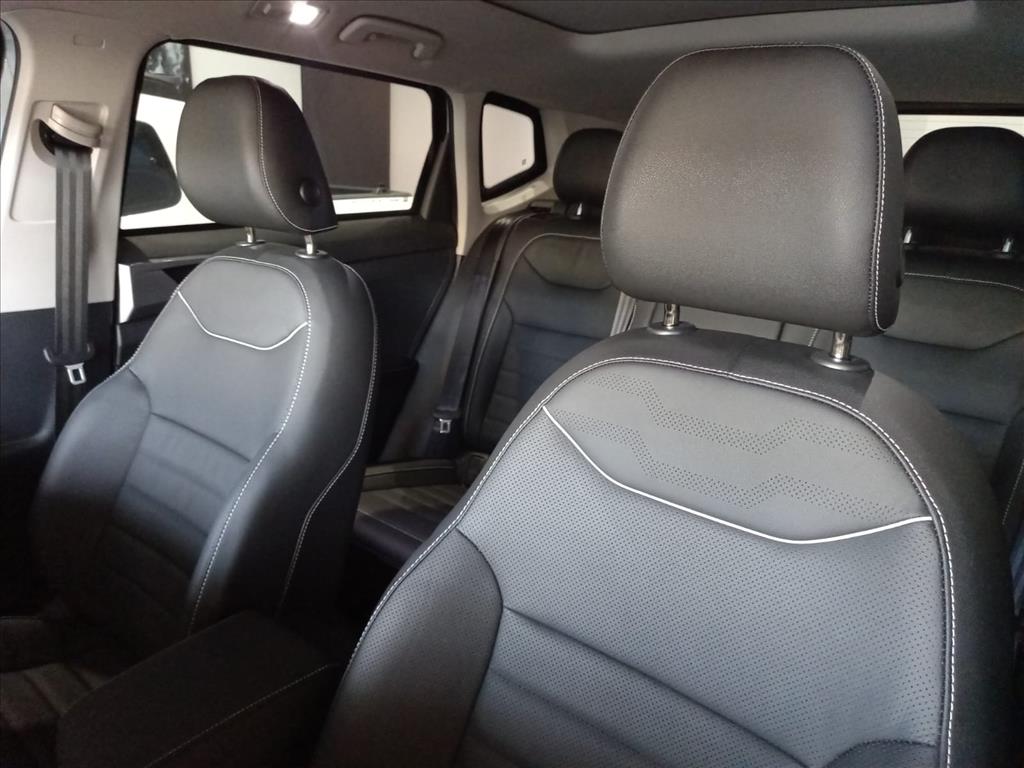 TAOS 1.4 250 TSI TOTAL FLEX HIGHLINE AUTOMÁTICO9