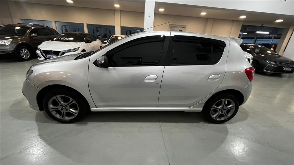 SANDERO 1.6 16V SCE FLEX GT LINE MANUAL2
