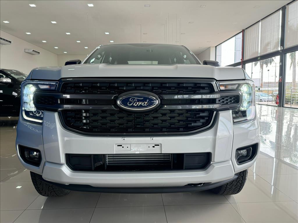RANGER 2.0 TURBO DIESEL CD BLACK 4X2 AUTOMÁTICO1