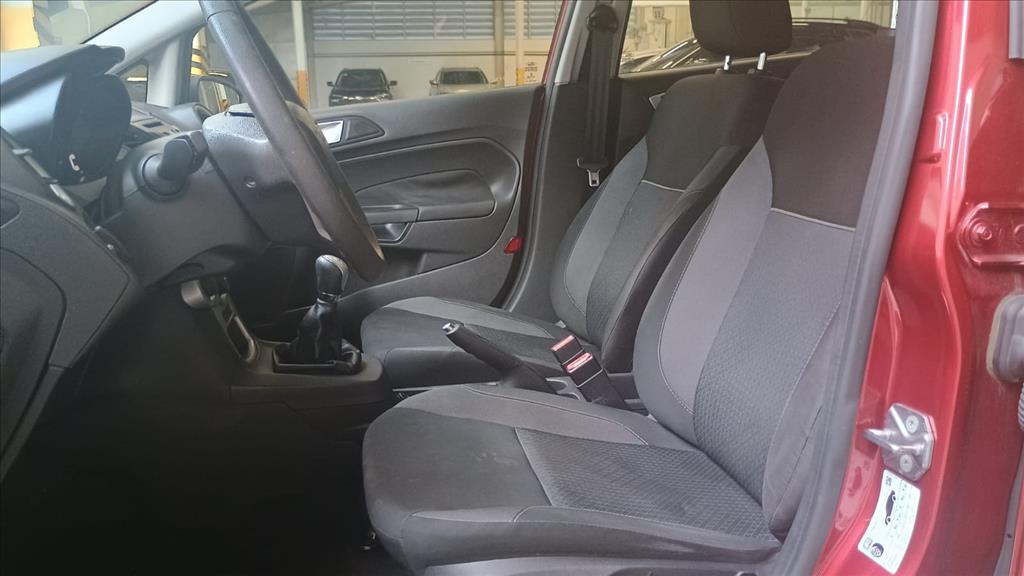 FIESTA 1.6 TI-VCT FLEX SE MANUAL10