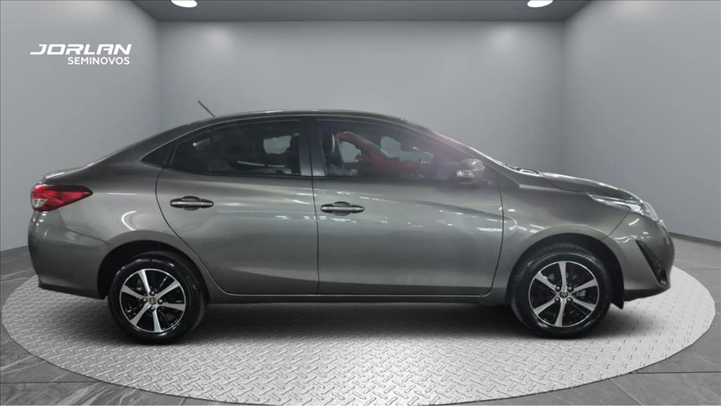 YARIS 1.5 16V FLEX SEDAN XS MULTIDRIVE2