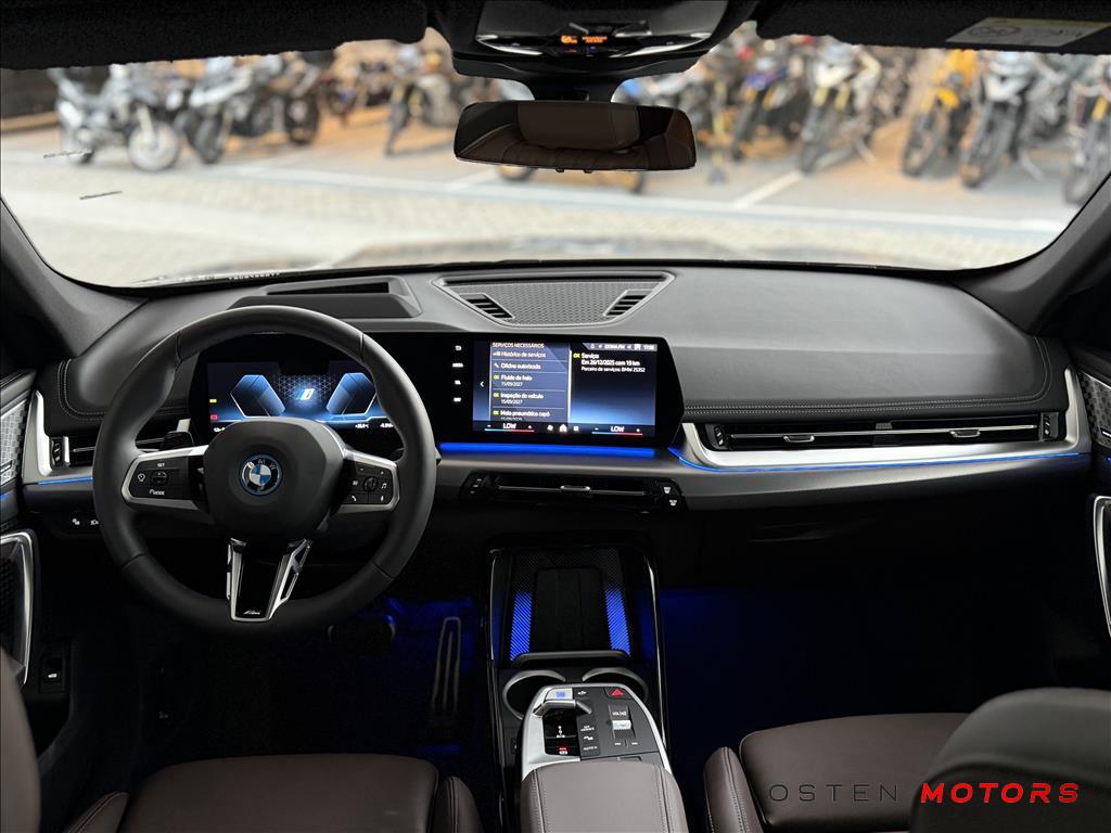 BMW-iX1-ELÉTRICO XDRIVE30 M SPORT