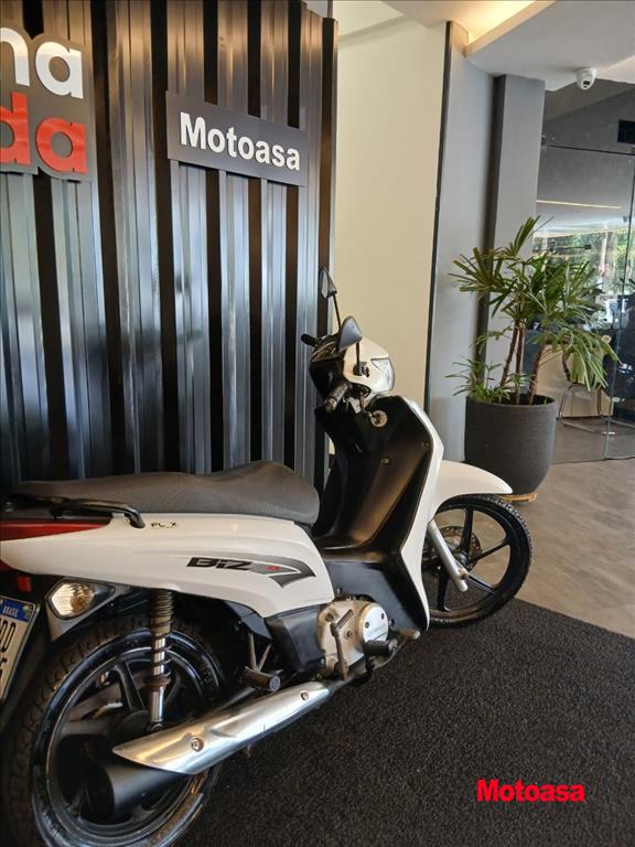 BIZ 125 EX4
