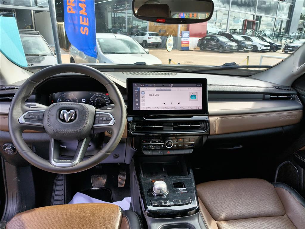 RAMPAGE 2.0 TURBO DIESEL LARAMIE 4X4 AUTOMÁTICO5