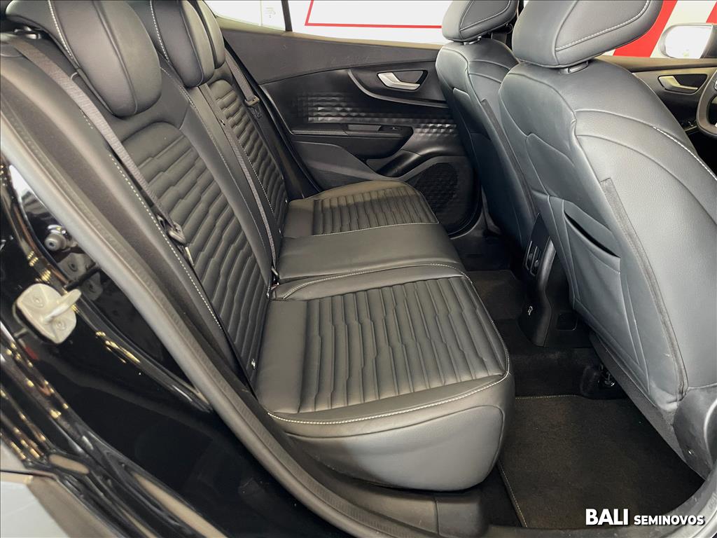 FASTBACK 1.0 TURBO 200 HYBRID AUDACE CVT17