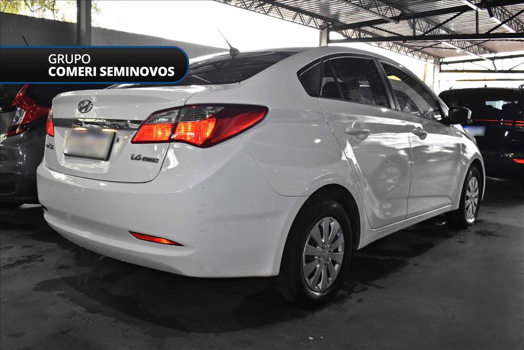 HB20S 1.6 COMFORT PLUS 16V FLEX 4P MANUAL