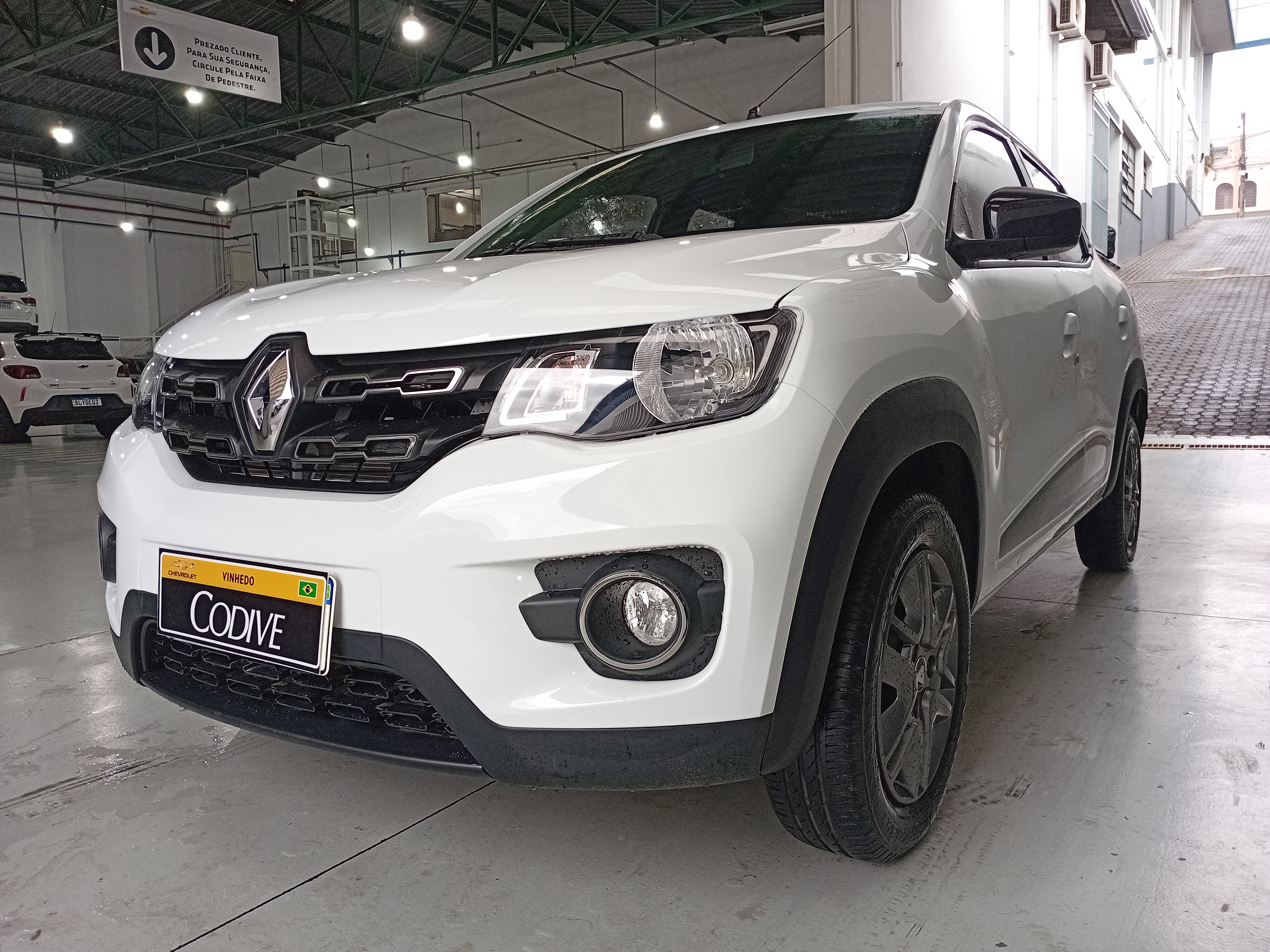 KWID 1.0 12V SCE FLEX INTENSE MANUAL0