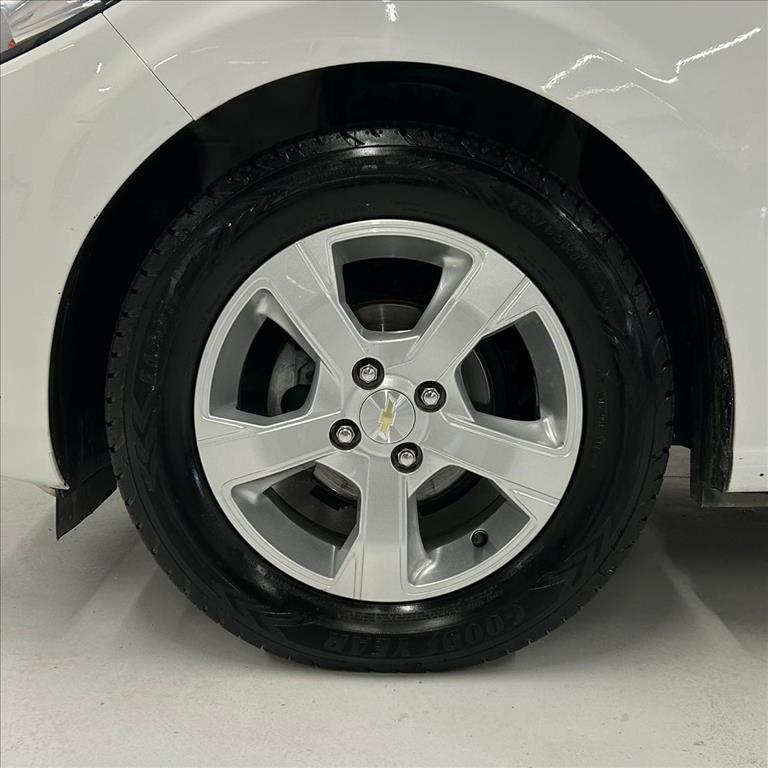 ONIX 1.4 MPFI LT 8V FLEX 4P AUTOMÁTICO12