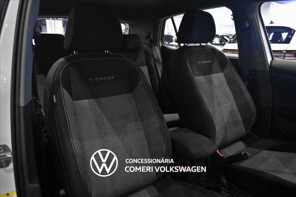 2026 VOLKSWAGEN T-CROSS 1.0 200 TSI TOTAL FLEX AUTOMÁTICO