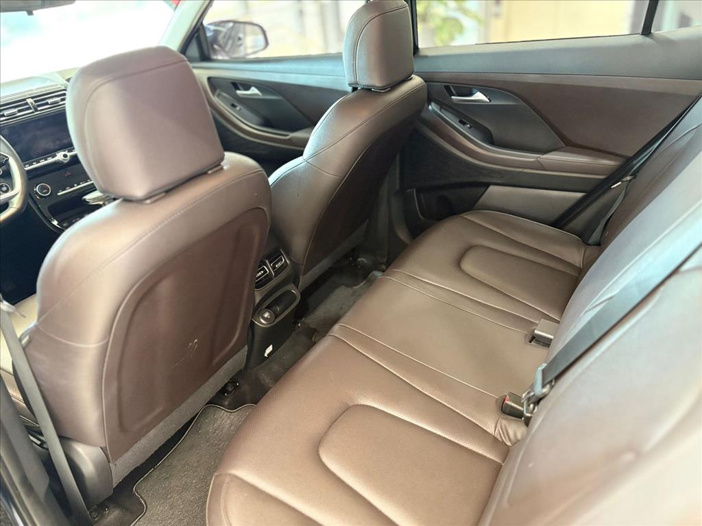 Hyundai-CRETA-1.0 TGDI FLEX PLATINUM AUTOMÁTICO