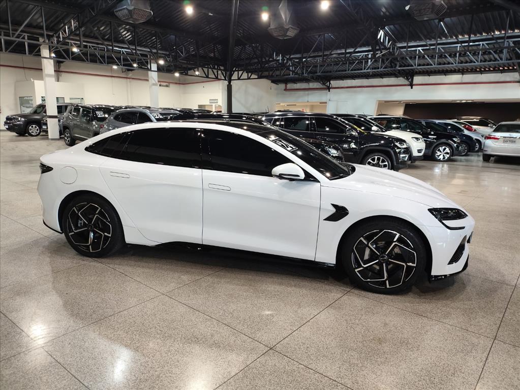 SEAL 82,5 KW ELÉTRICO AWD SEAL 82,5 KW ELÉTRICO AWD