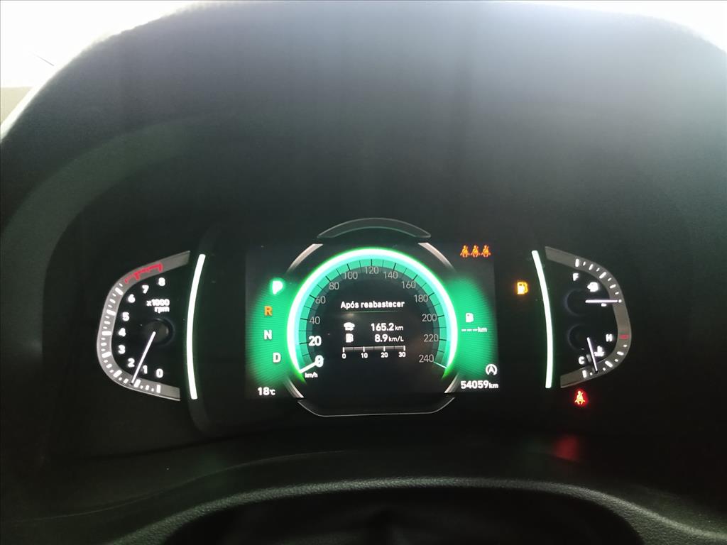 Hyundai-CRETA-1.0 TGDI FLEX PLATINUM AUTOMÁTICO