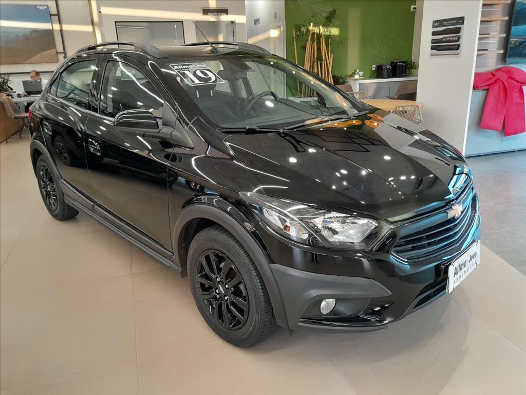 ONIX 1.4 MPFI ACTIV 8V FLEX 4P AUTOMÁTICO3
