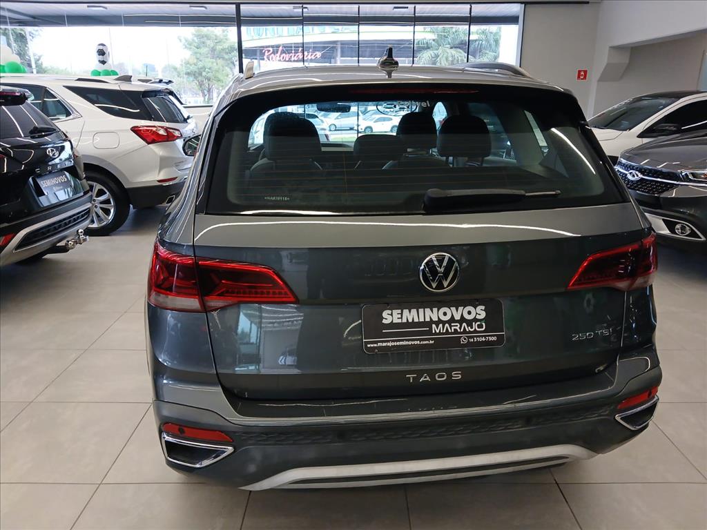 TAOS 1.4 250 TSI TOTAL FLEX COMFORTLINE AUTOMÁTICO8