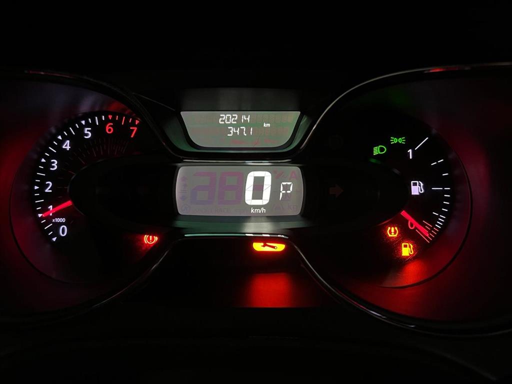 Renault-CAPTUR-1.3 TCE FLEX ICONIC X-TRONIC