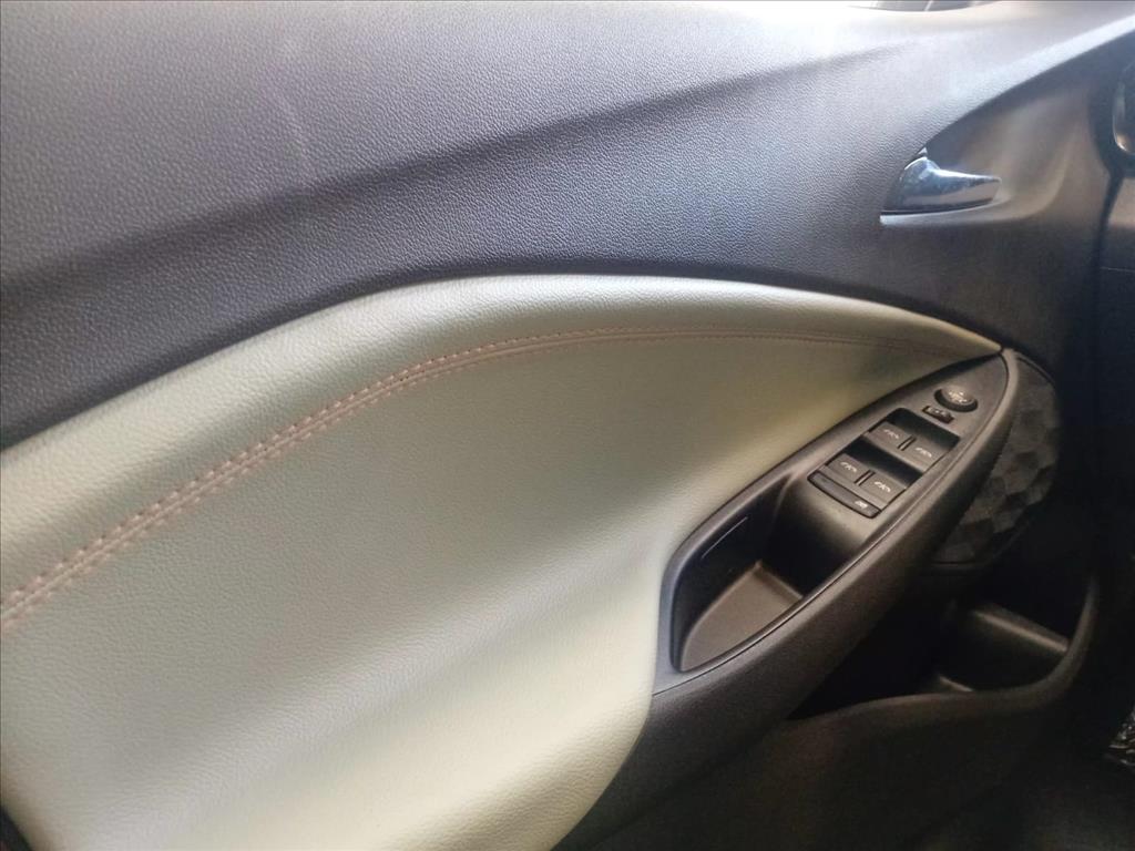 SONIC 1.0 TURBO FLEX PREMIER AUTOMÁTICO9