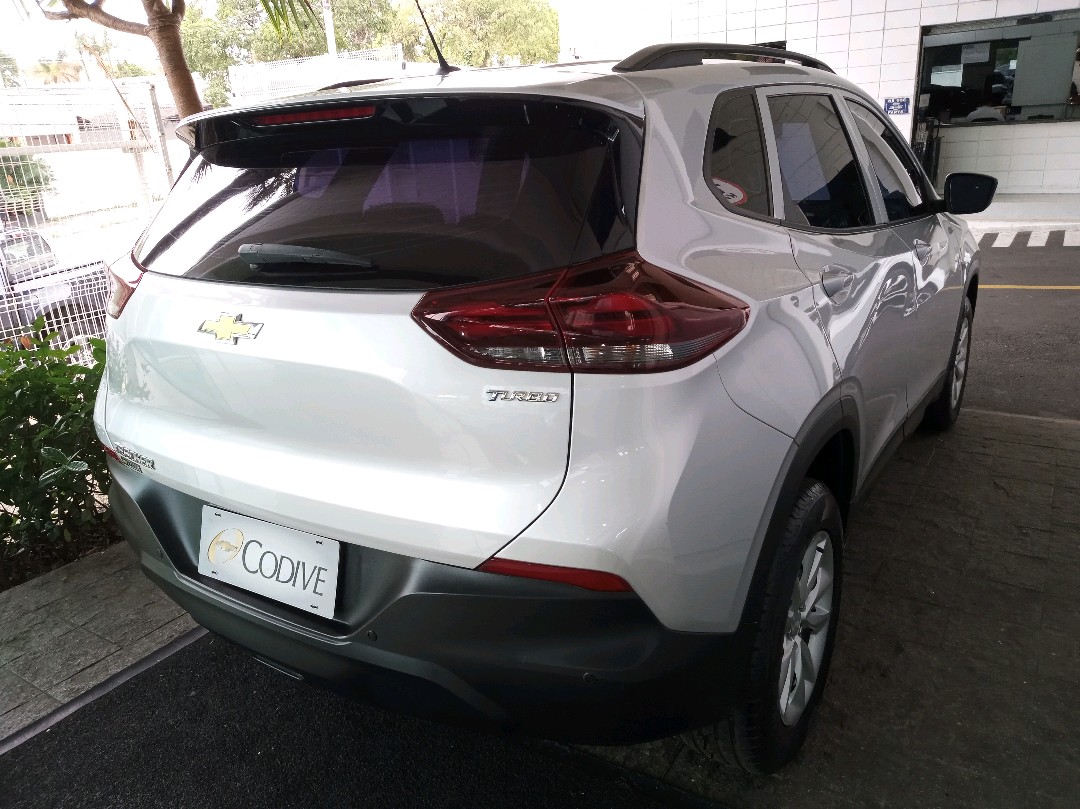 TRACKER 1.0 TURBO FLEX AUTOMÁTICO5