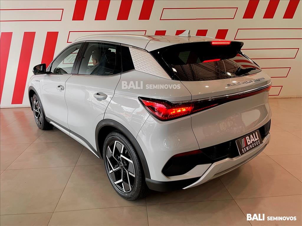 YUAN PLUS 60,8 KW ELÉTRICO7