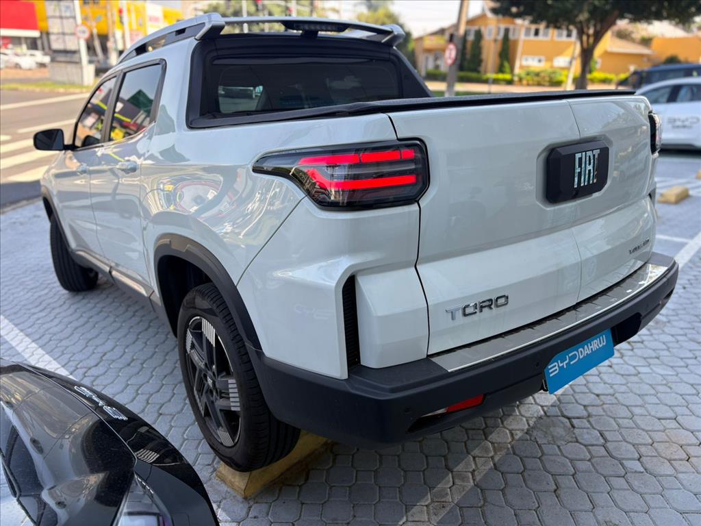 TORO 1.3 TURBO 270 FLEX VOLCANO AT69