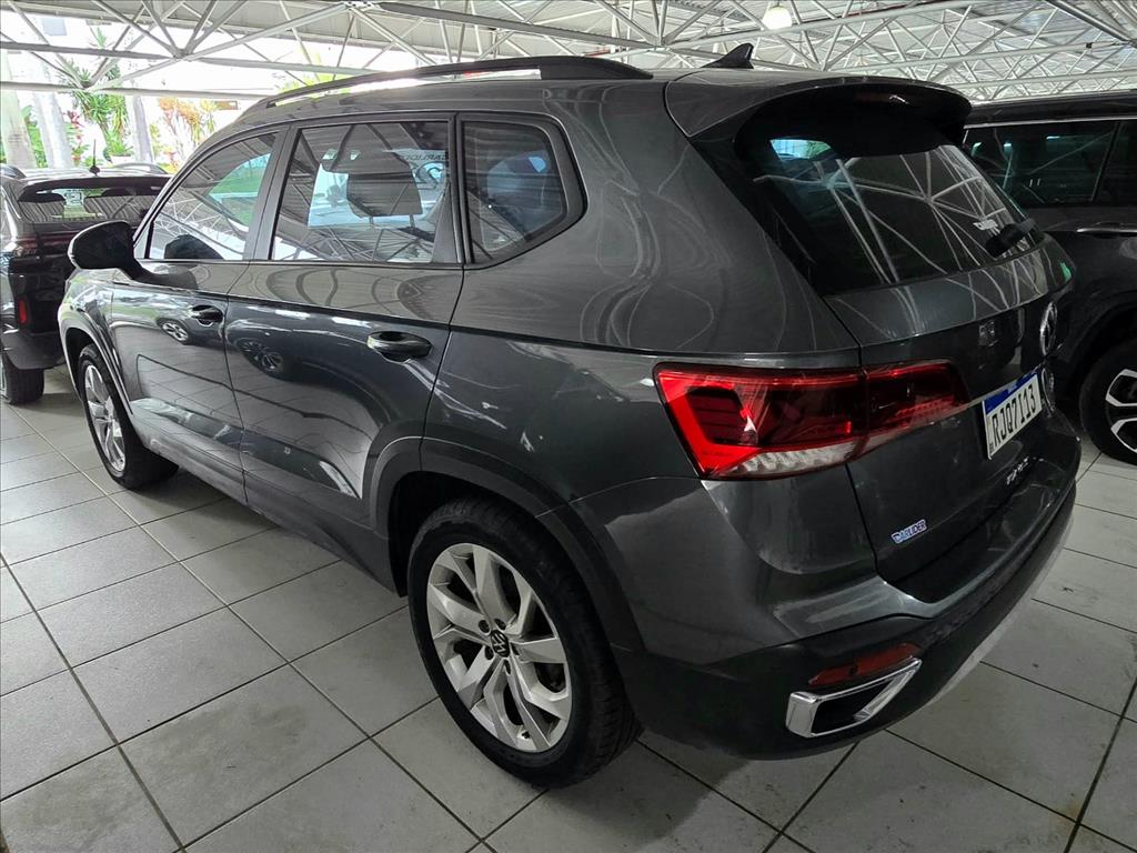 TAOS 1.4 250 TSI TOTAL FLEX COMFORTLINE AUTOMÁTICO3