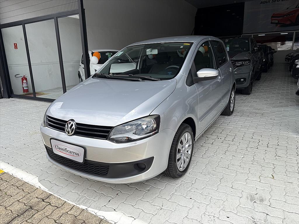 Volkswagen Fox - 1.6 MI 8V FLEX 4P MANUAL