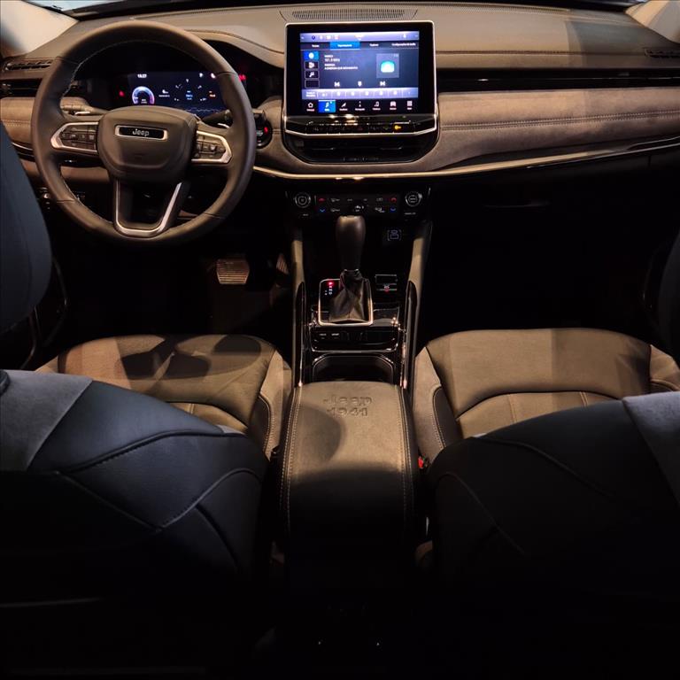 COMMANDER 1.3 T270 TURBO FLEX LIMITED AT610