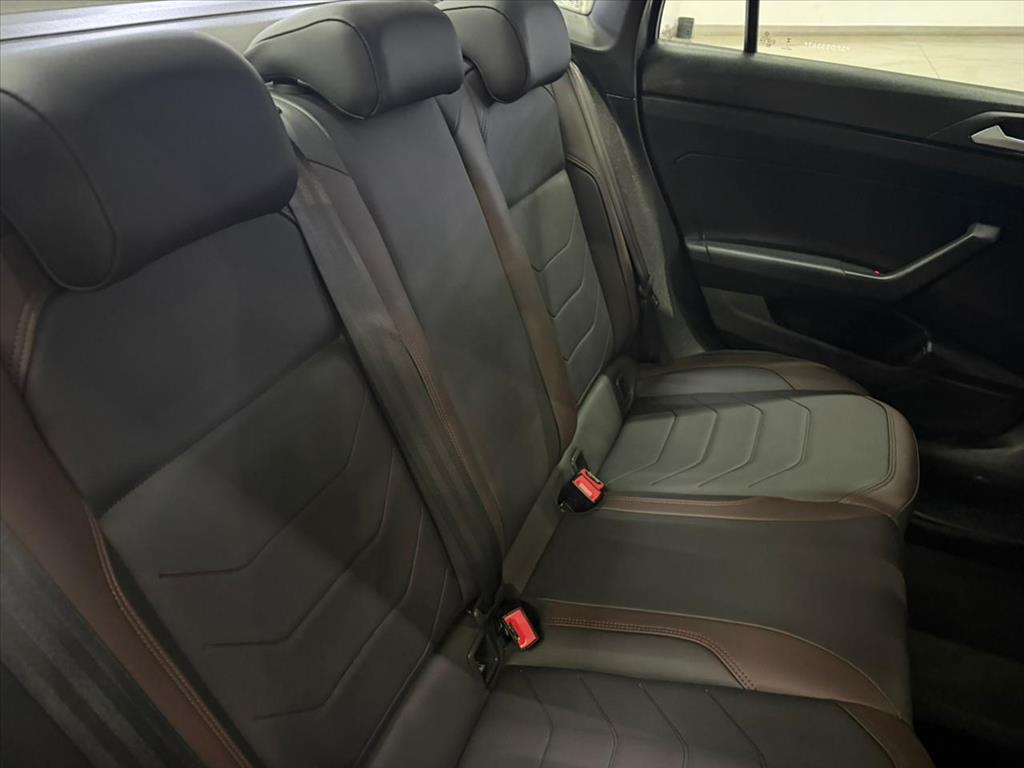 VIRTUS 1.0 200 TSI HIGHLINE AUTOMÁTICO8