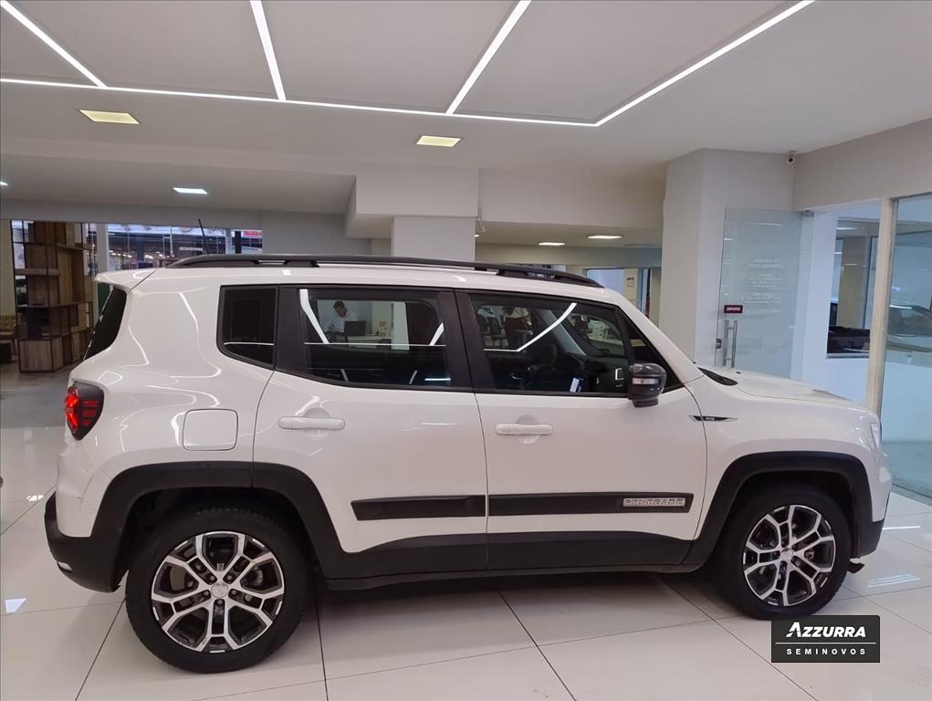 RENEGADE 1.3 T270 TURBO FLEX LONGITUDE AT6