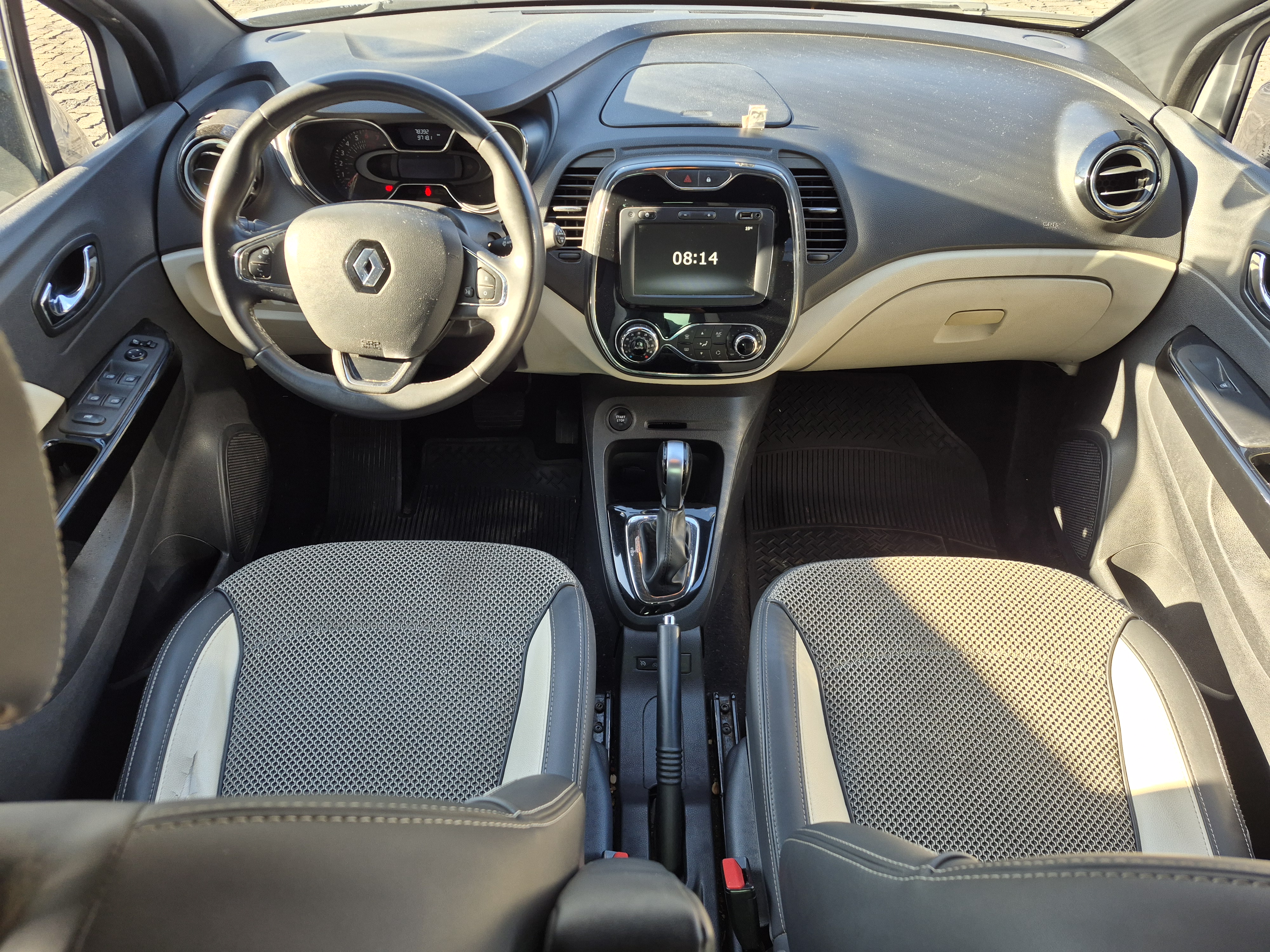 RENAULT CAPTUR