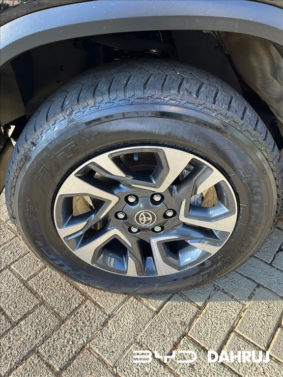 HILUX 2.8 D-4D TURBO DIESEL CD SRX 4X4 AUTOMÁTICO9