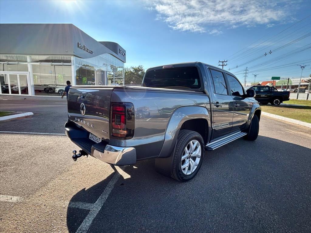 Volkswagen-AMAROK-3.0 V6 TDI DIESEL HIGHLINE CD 4MOTION AUTOMÁTICO
