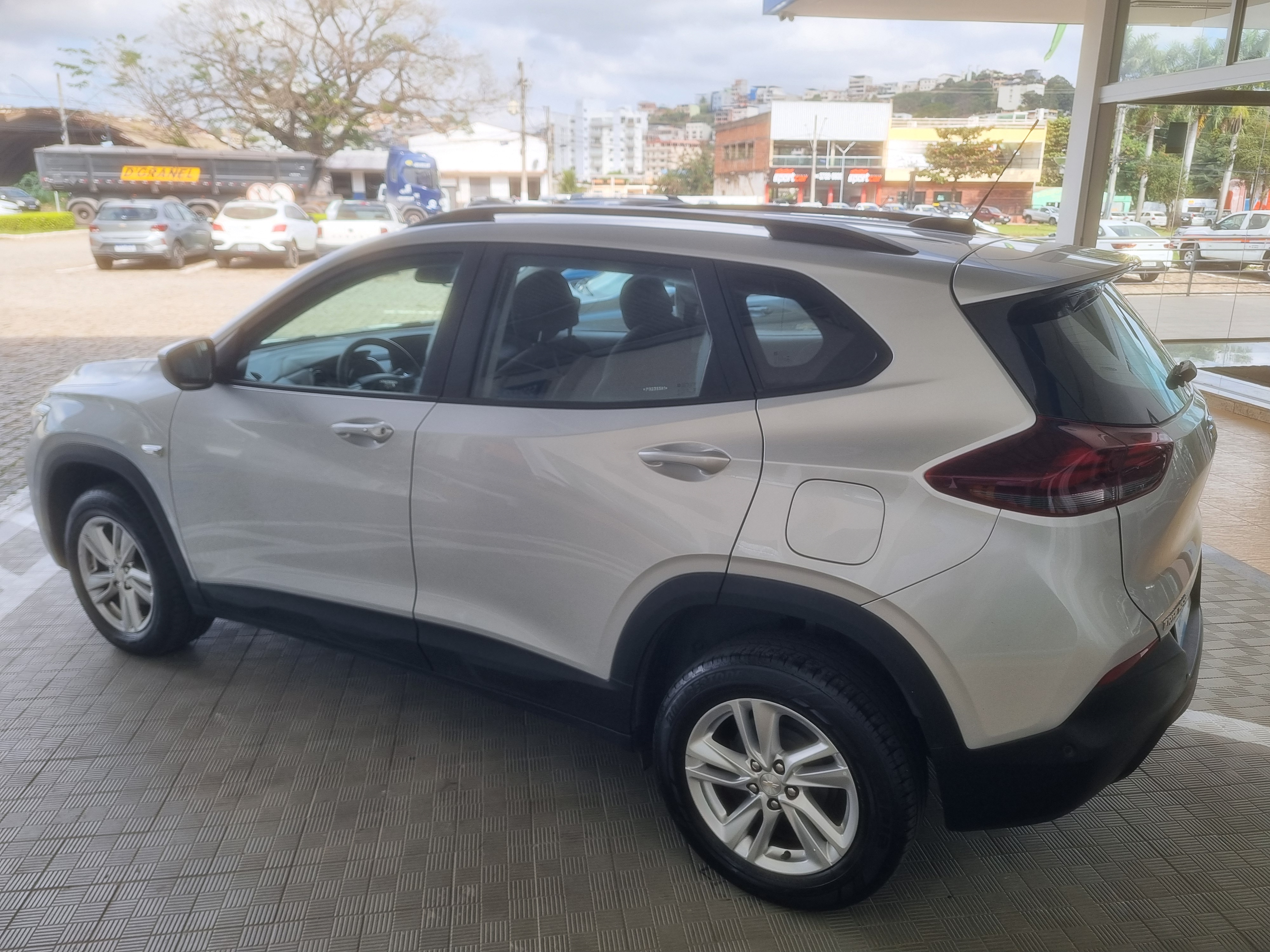TRACKER 1.0 TURBO FLEX LT AUTOMÁTICO1