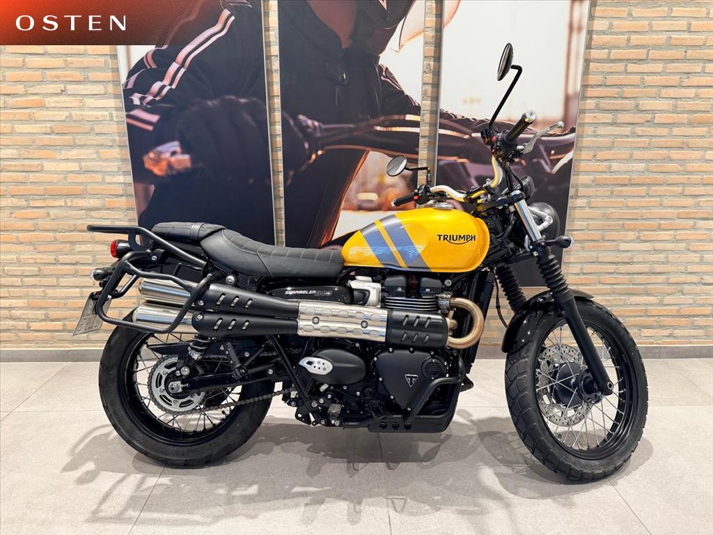 TRIUMPH-SCRAMBLER-900