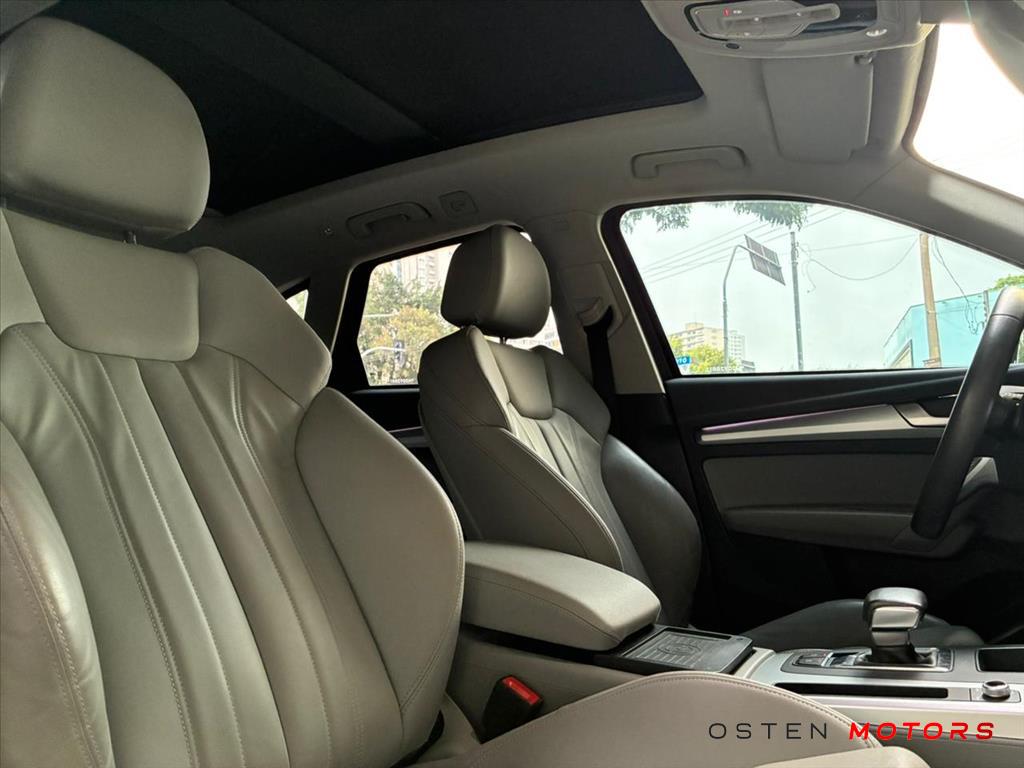 Audi-Q5-2.0 45 TFSI GASOLINA S LINE BLACK QUATTRO S TRONIC