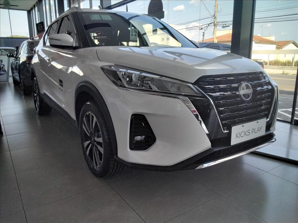 KICKS PLAY 1.6 16V FLEXSTART SENSE XTRONIC
