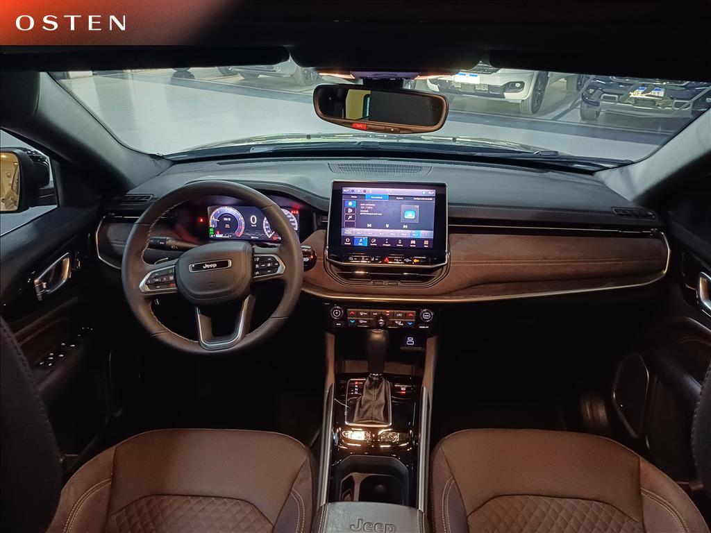 Jeep-COMMANDER-1.3 T270 TURBO FLEX OVERLAND AT6