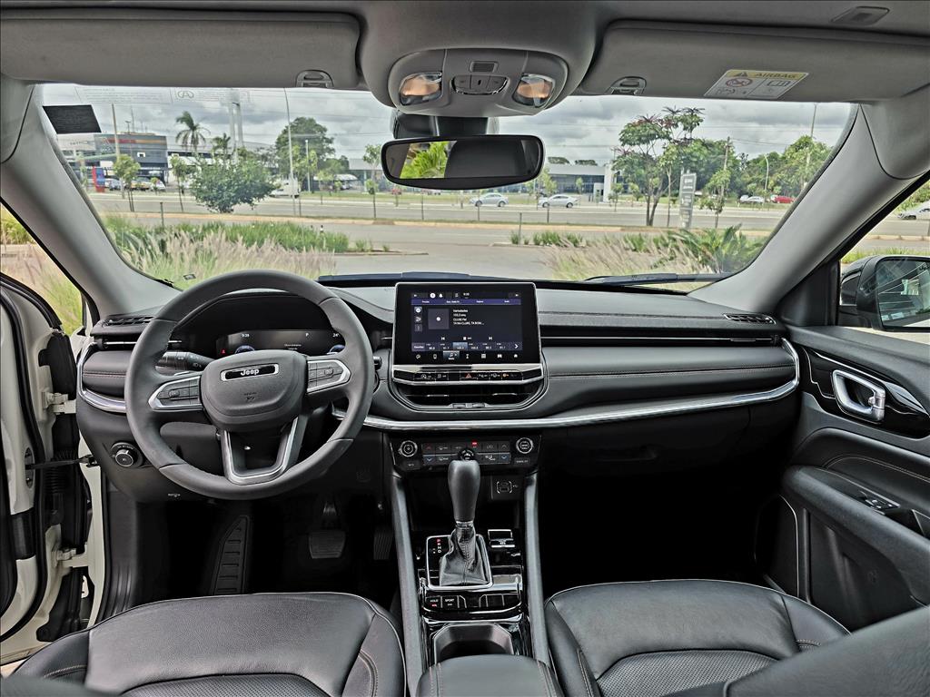 COMPASS 1.3 T270 TURBO FLEX LIMITED AT63