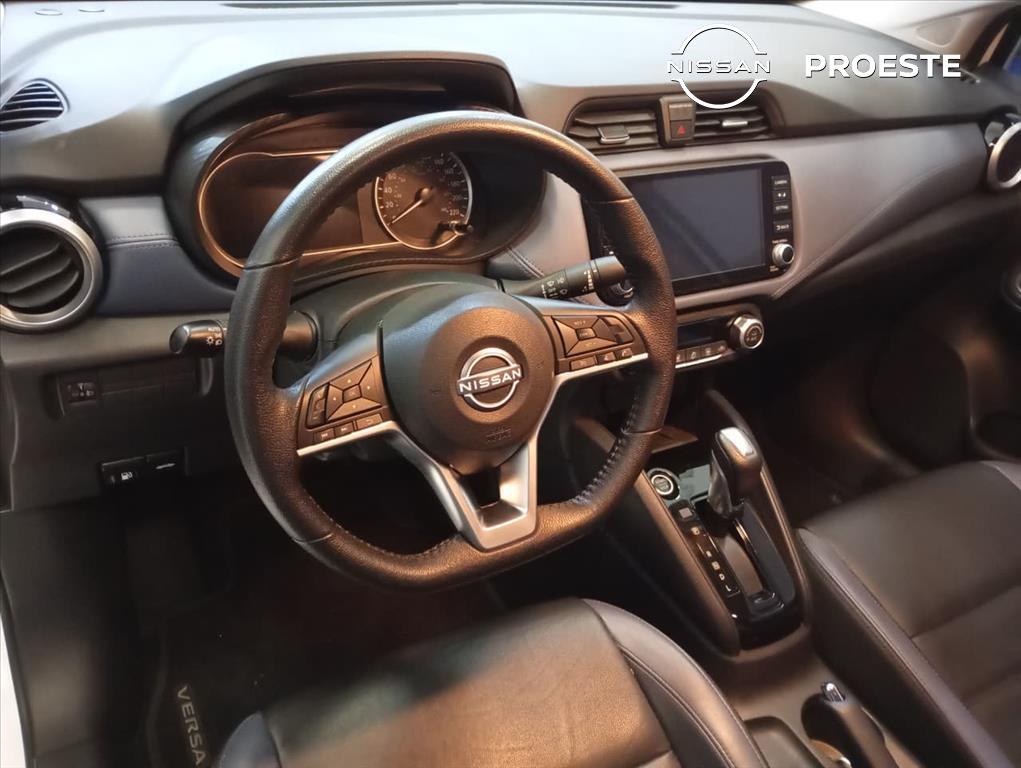VERSA 1.6 16V FLEX EXCLUSIVE XTRONIC6
